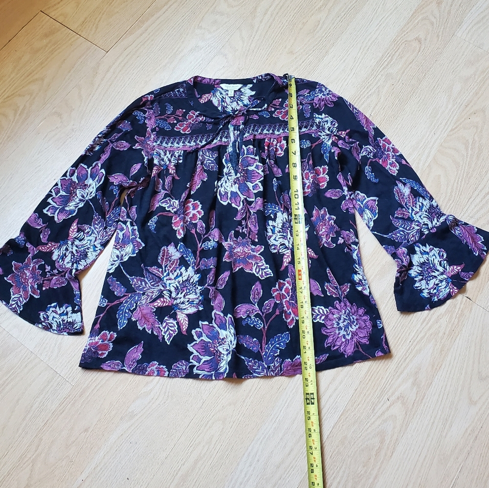 Lucky Brand Woman's Long Sleeve Floral Blouse Size S. - Picture 3 of 6
